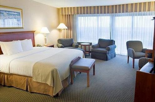 Holiday Inn On The Beach デスティン 部屋 写真